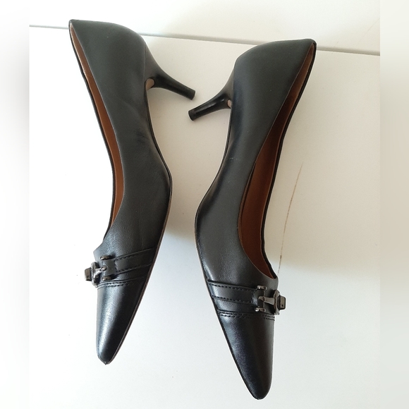 Coach Laurie Kitten Heel 👠 Shoes. Size: 7.5 - Picture 7 of 13